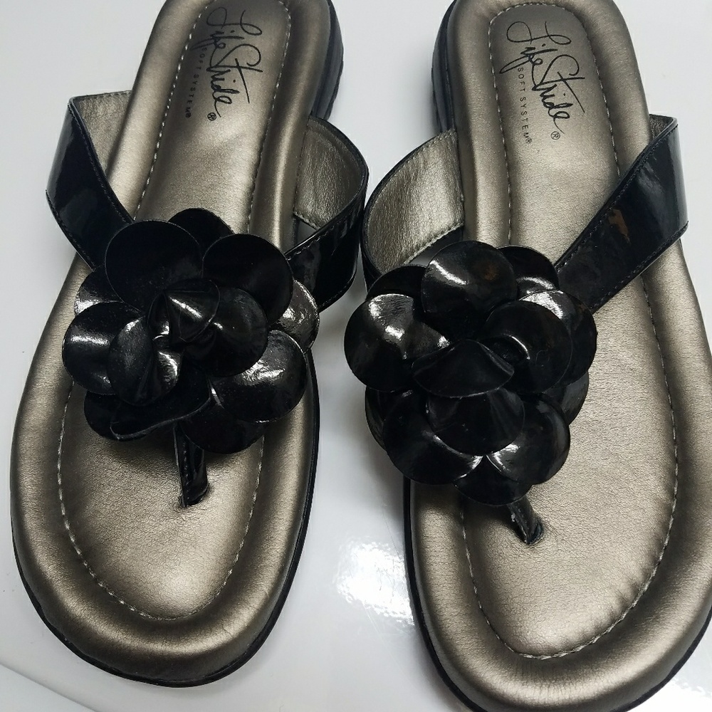 🗼Life Stride Flip flops
